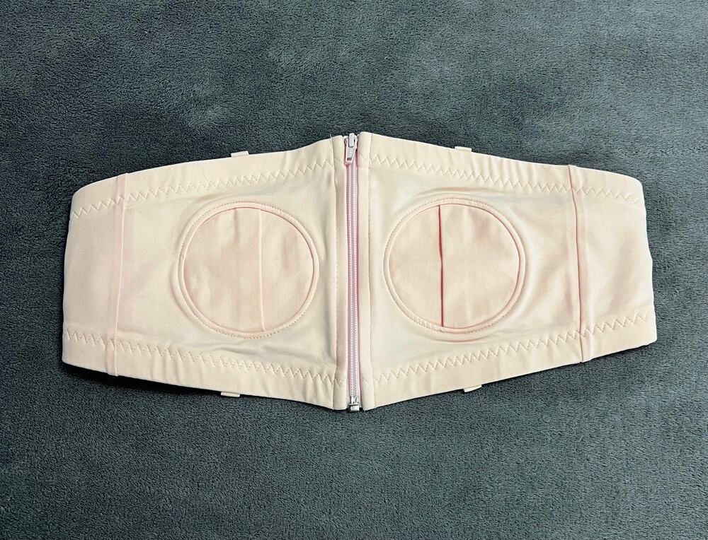 NWOT Size XS-L Hands-Free Pumping Bra Adjustable  Simple Wishes